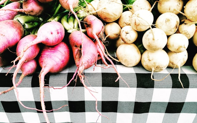 farmers market image