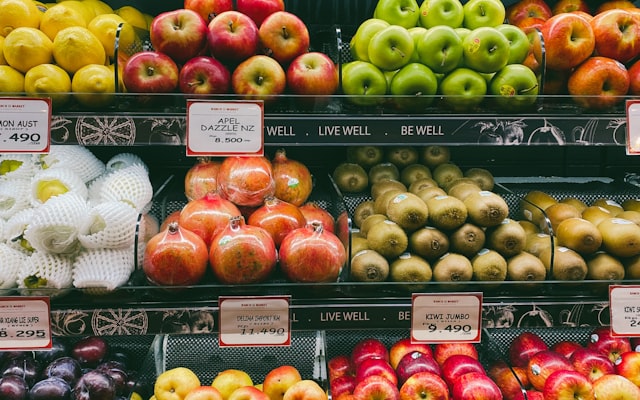 Fresh produce display