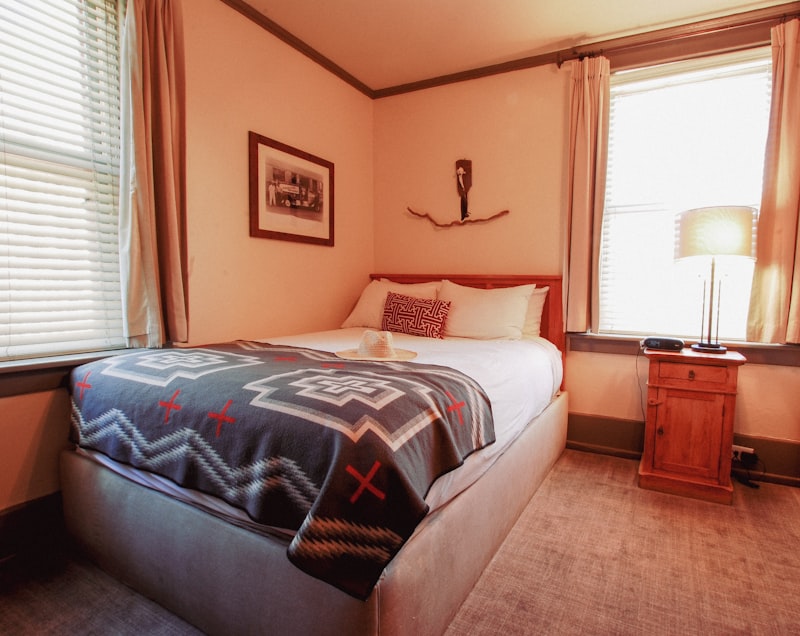 Photo by Scott Elkins on Unsplash — representative image for Bella Santé Spa