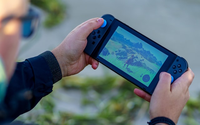 Arcade machine with neon lights
